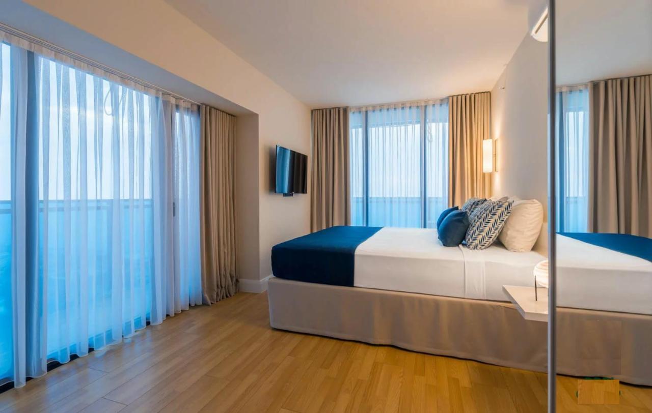 Orbi City Suite Sea View In Batumi Aparthotel Buitenkant foto